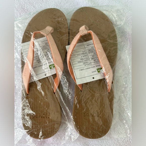 Sanuk Cosmic Shores Peach Sandals Size 7 Quick Drying Water-Friendly - Picture 9 of 10